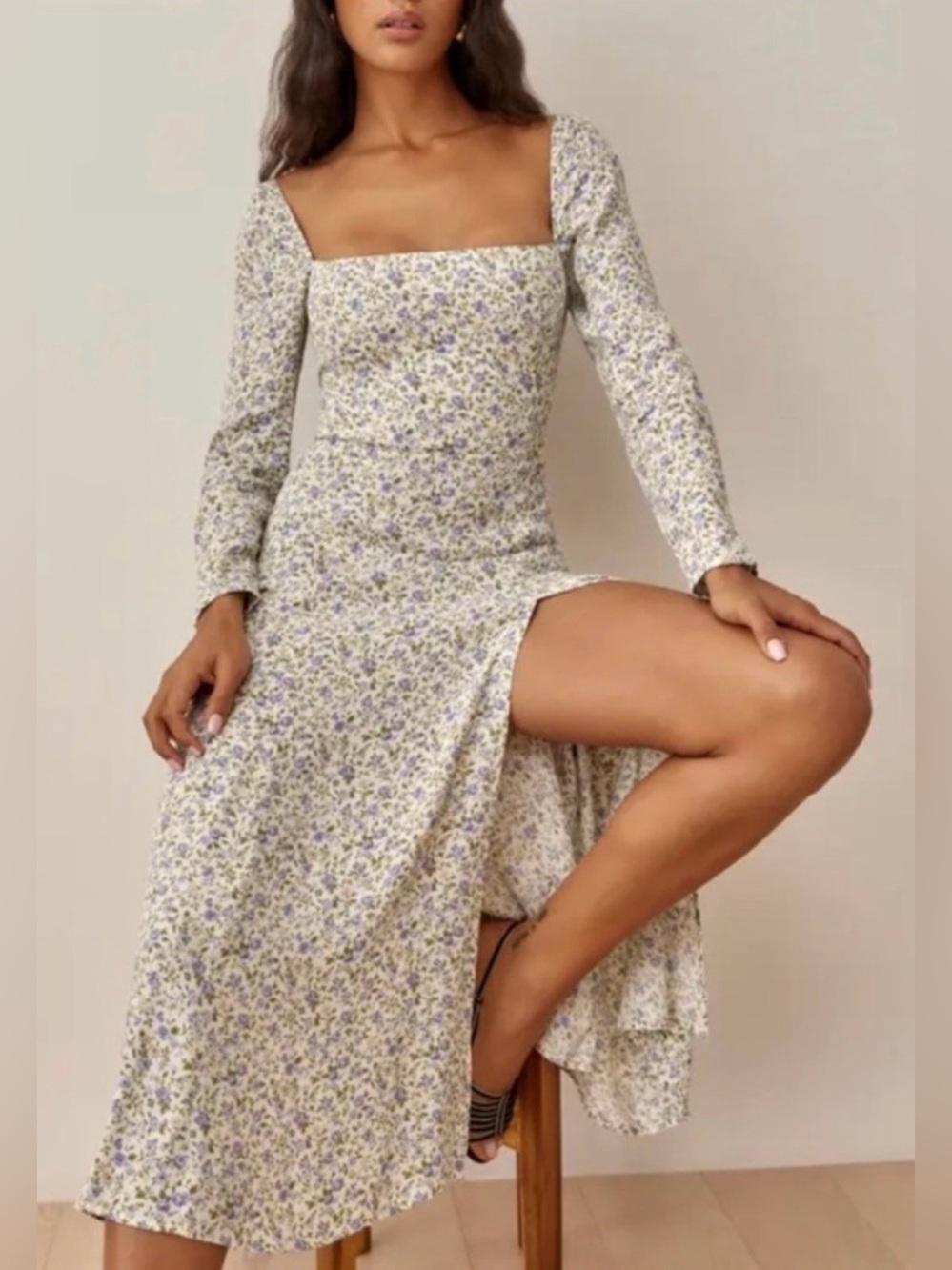 ✨ Reformation Sigmund Dress in Pixie ✨